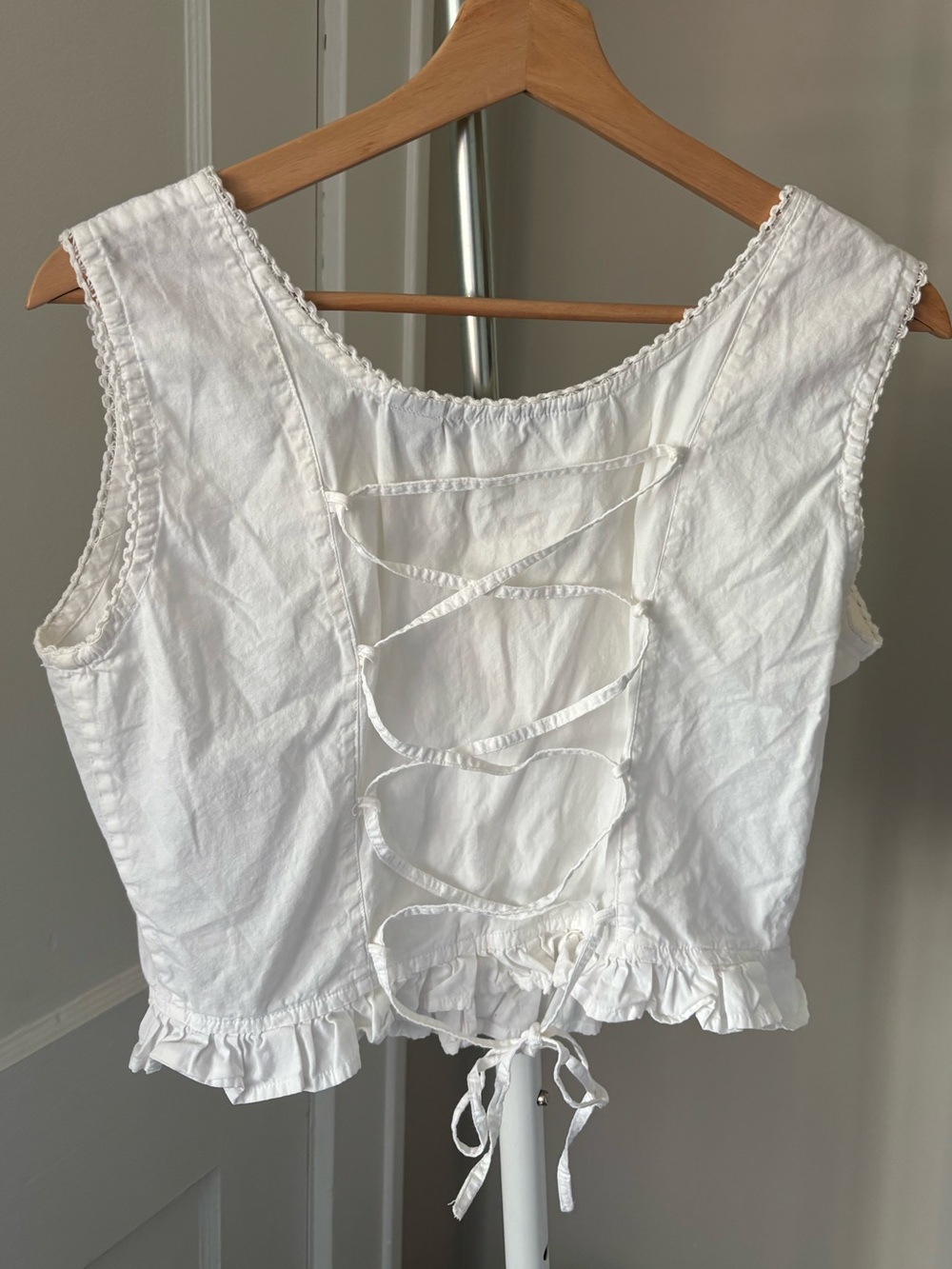 Cotton Express White Embroidered Crop Corset Back Vest Tank Sz Large - Picture 5 of 6